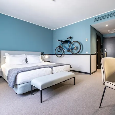 Octant Hotel 4*